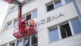 avicenum Sundavání loga Avicena, nyní zde bude sídlit ortopedická klinika Movela